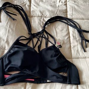 ⚠️ Clearance NWT victoria secret bikini top